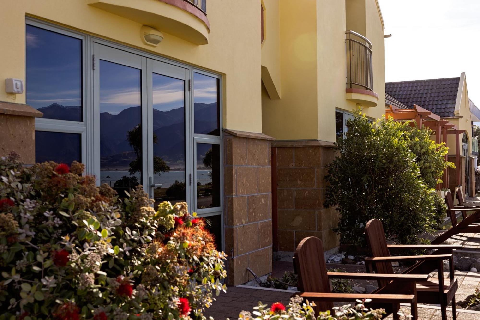 The Anchor Inn Beachfront Motel Kaikoura Luaran gambar