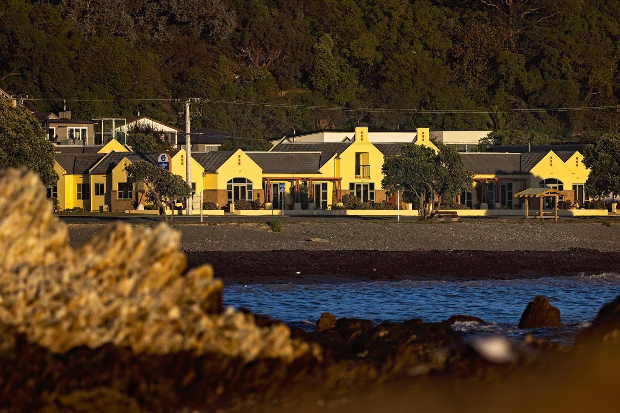 The Anchor Inn Beachfront Motel Kaikoura Luaran gambar